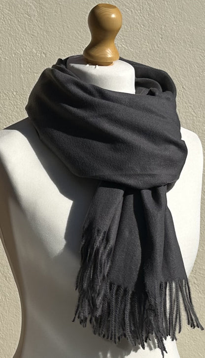 Cashmere Scarves / Pashminas