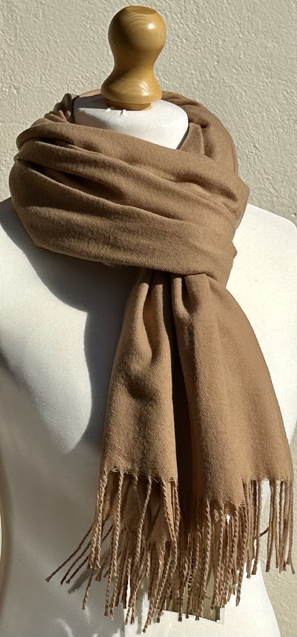 Cashmere Scarves / Pashminas